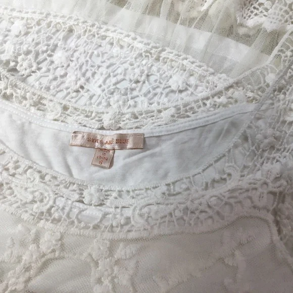 SKIES ARE BLUE WOMENS WHITE LACE & CROCHETED TOP S - Picture 12 of 13